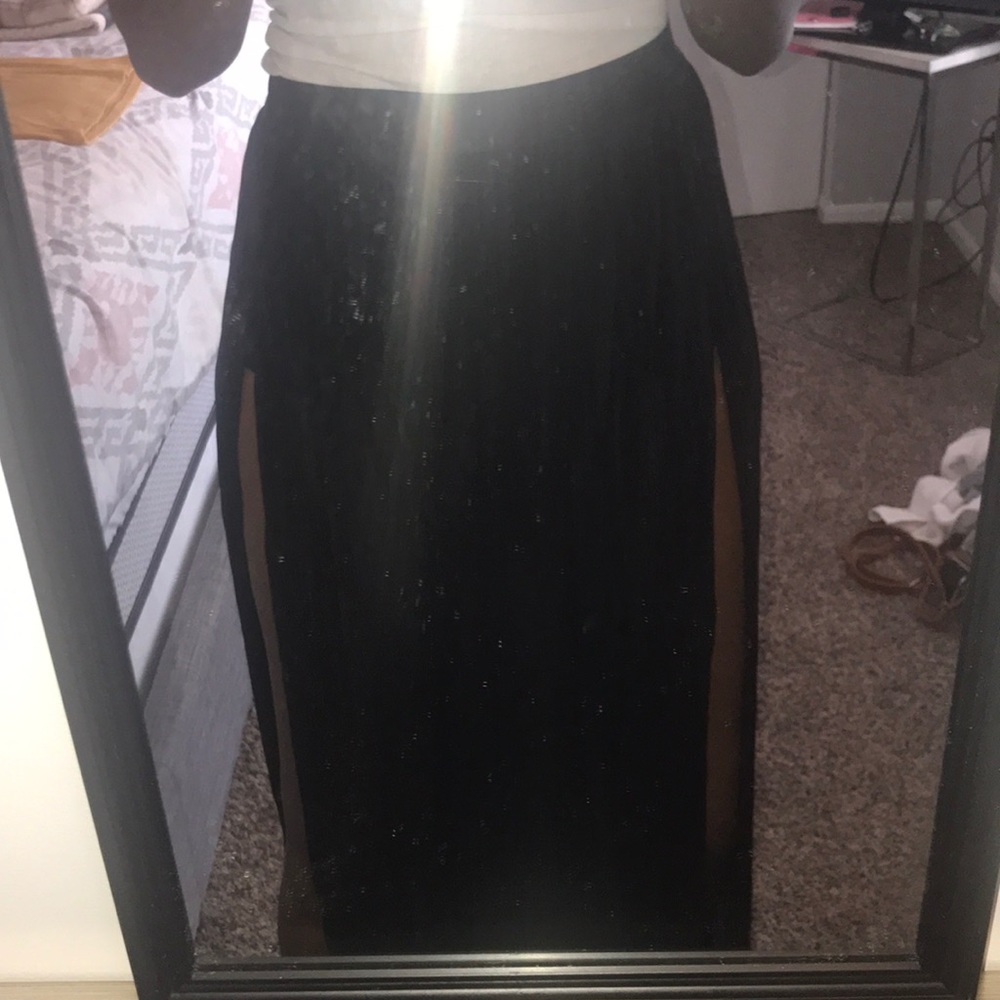 Maxi black skirt